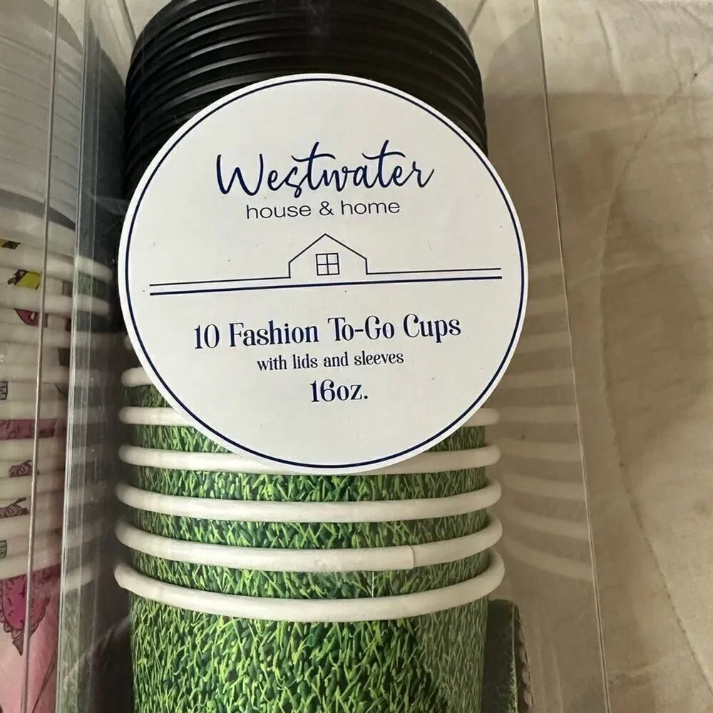 NWT (3) Sets Betsey Johnson To-Go Coffee Cups 10 count with sleeves and lids.